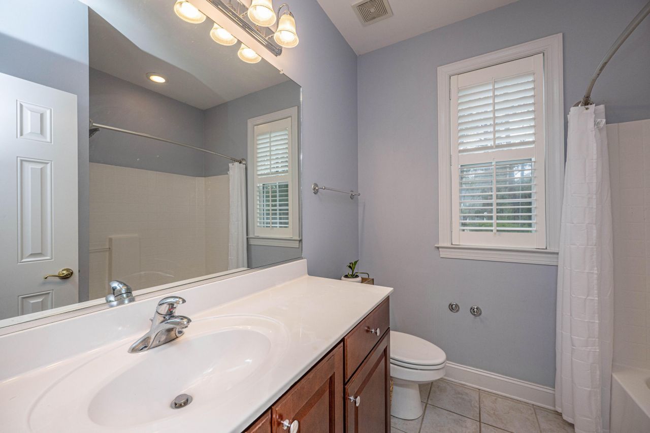 415 Waring Street Photo 37