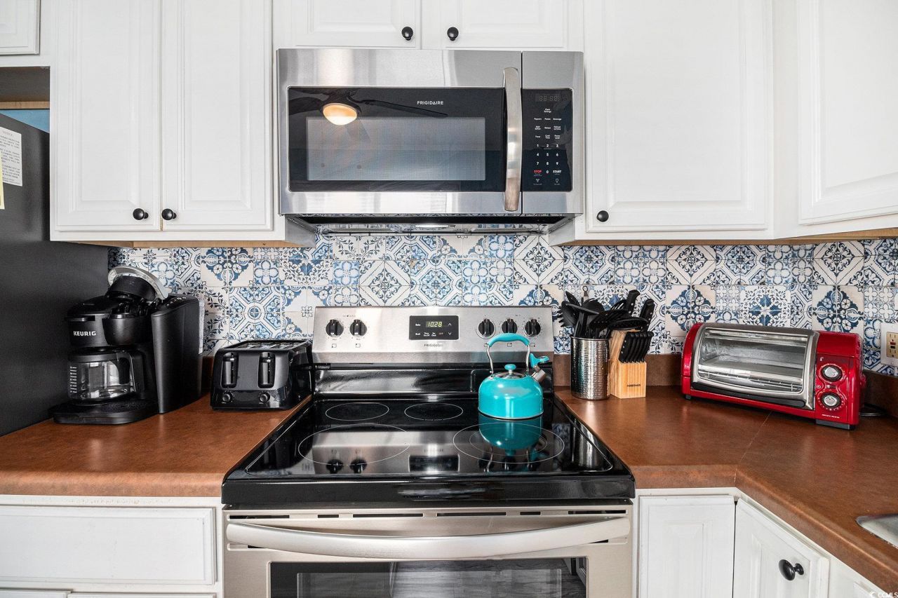 4003 N Ocean Blvd. Photo 13