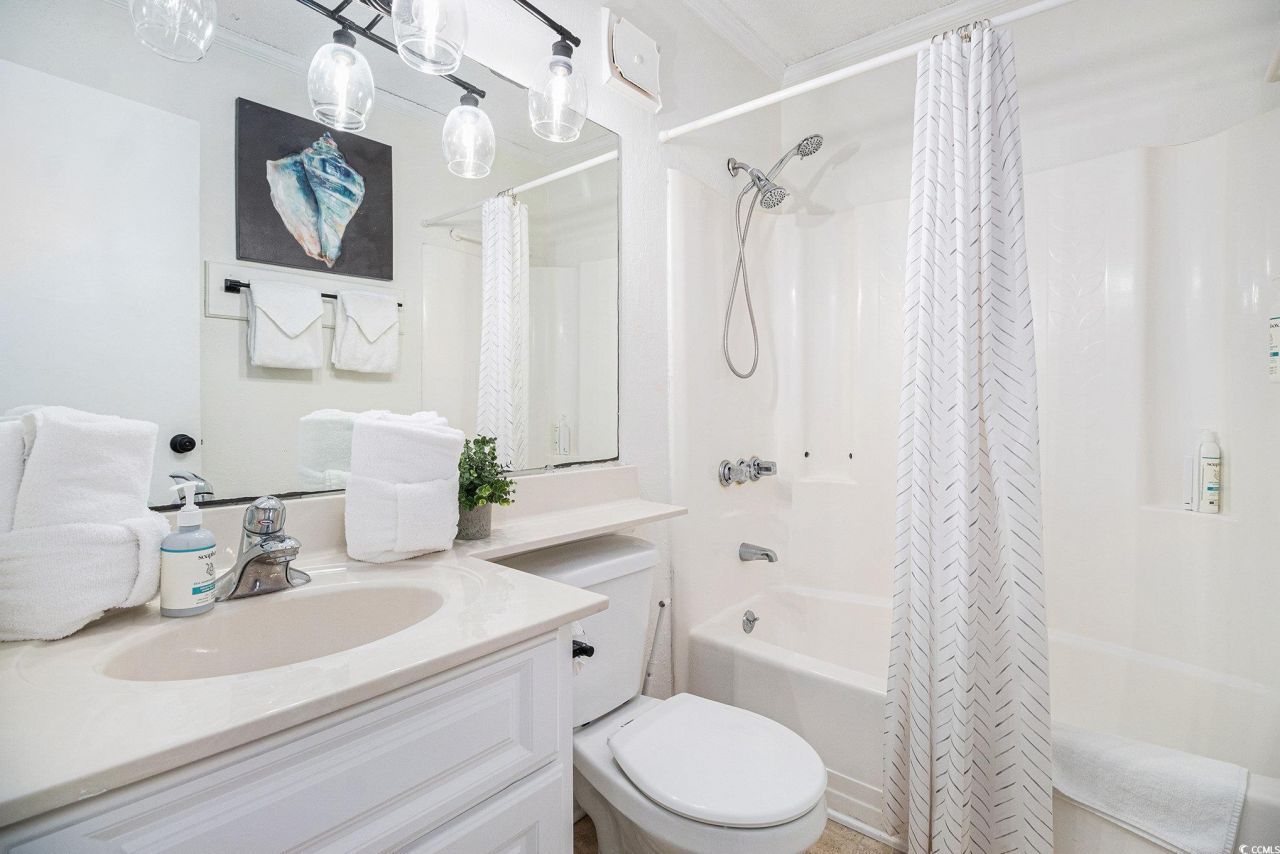 4003 N Ocean Blvd. Photo 17