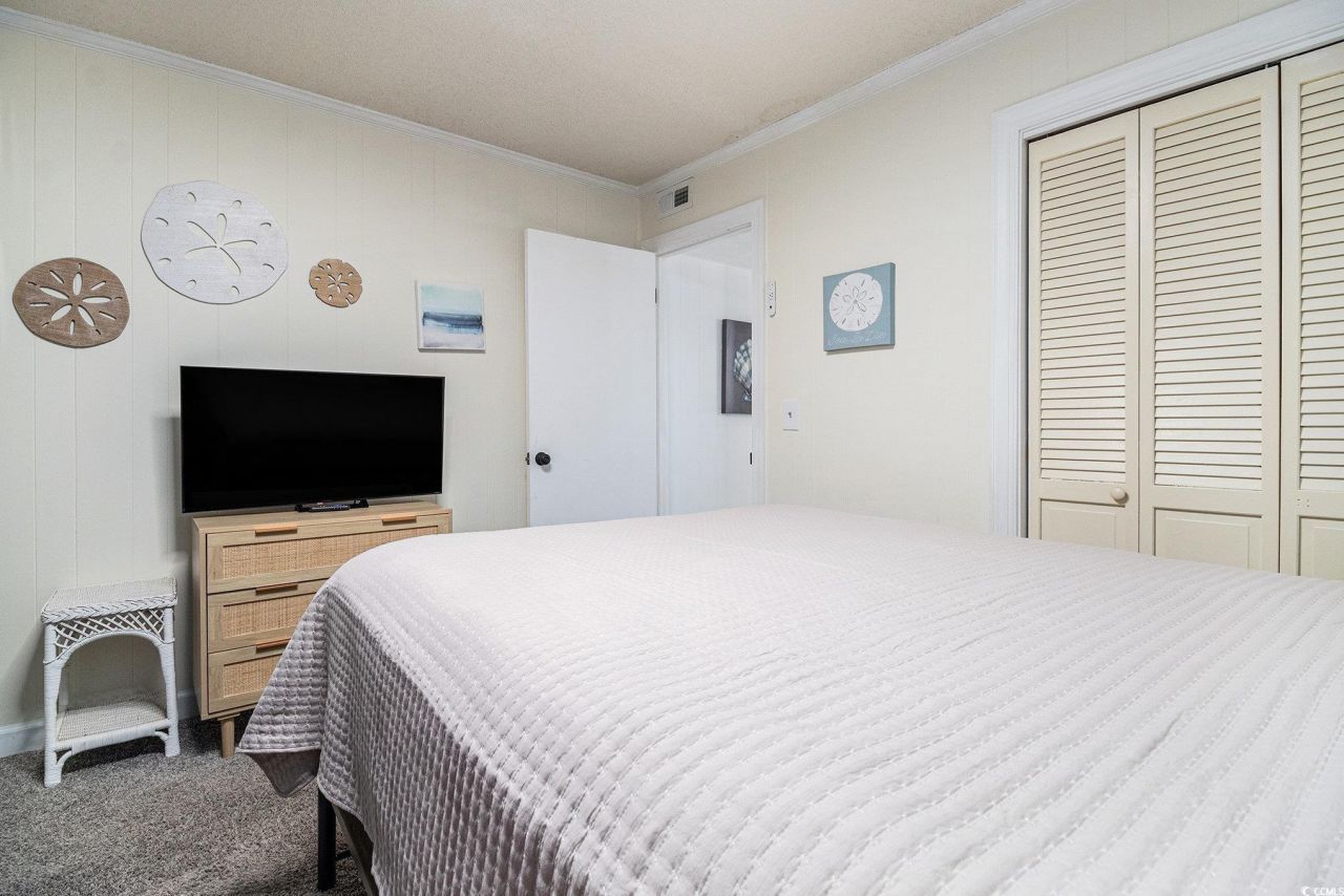 4003 N Ocean Blvd. Photo 23