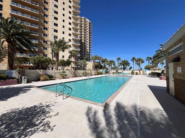 8255 Las Vegas Boulevard, Unit 722, Las Vegas, NV 89123