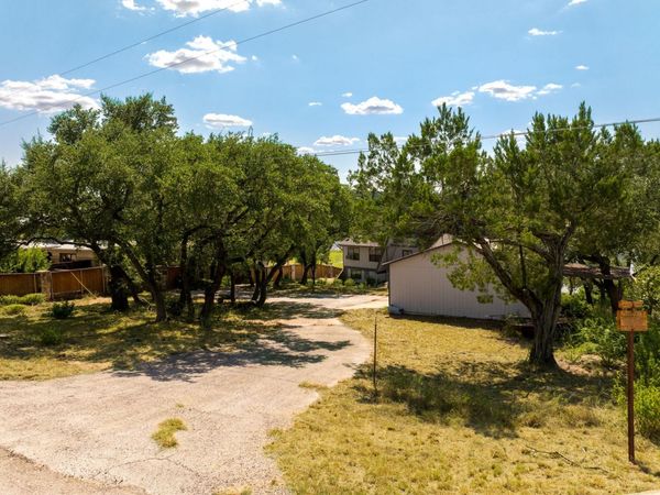 19625 Lakehurst LOOP, Spicewood, TX 78669