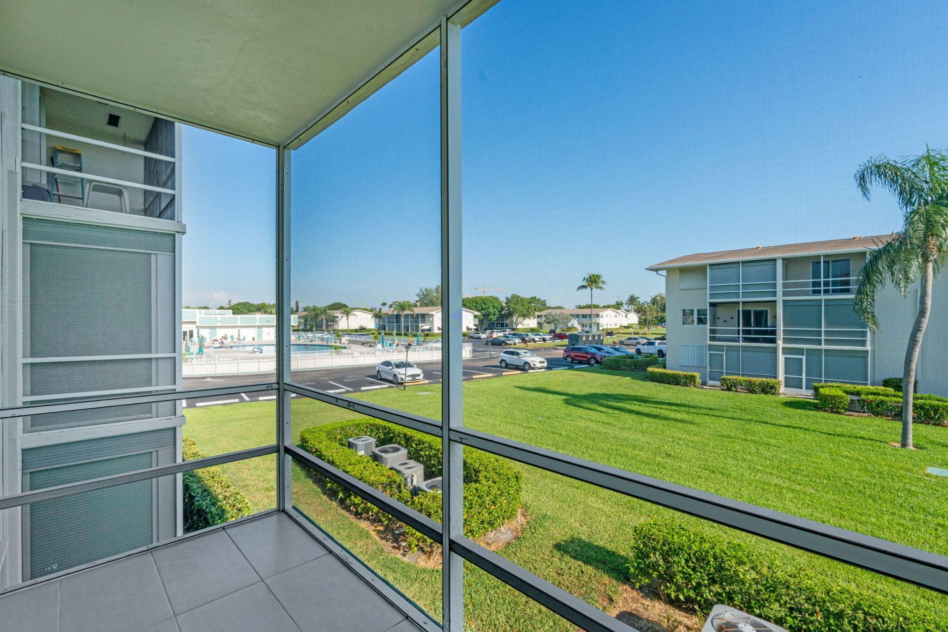 530 Horizons E, Unit 203, Boynton Beach, FL 33435 Photo