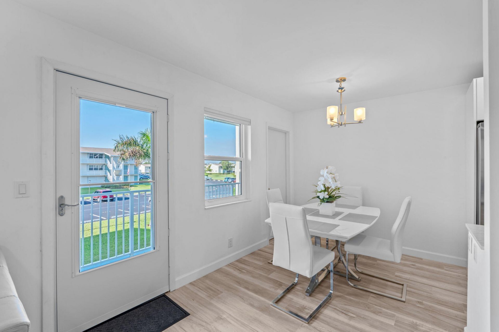 530 Horizons E, Unit 203, Boynton Beach, FL 33435 Photo