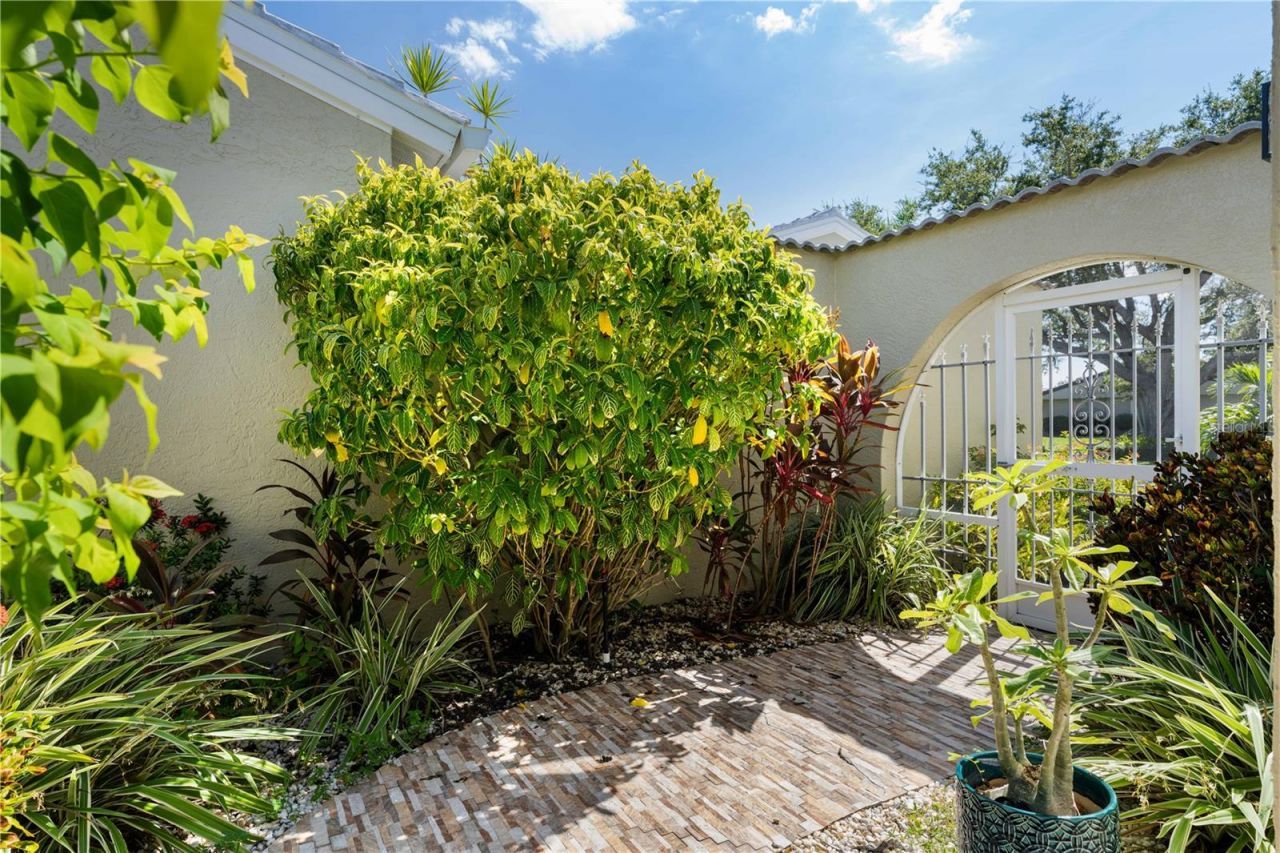 2521 W Marion Avenue, Unit 111, Punta Gorda, FL 33950 Photo