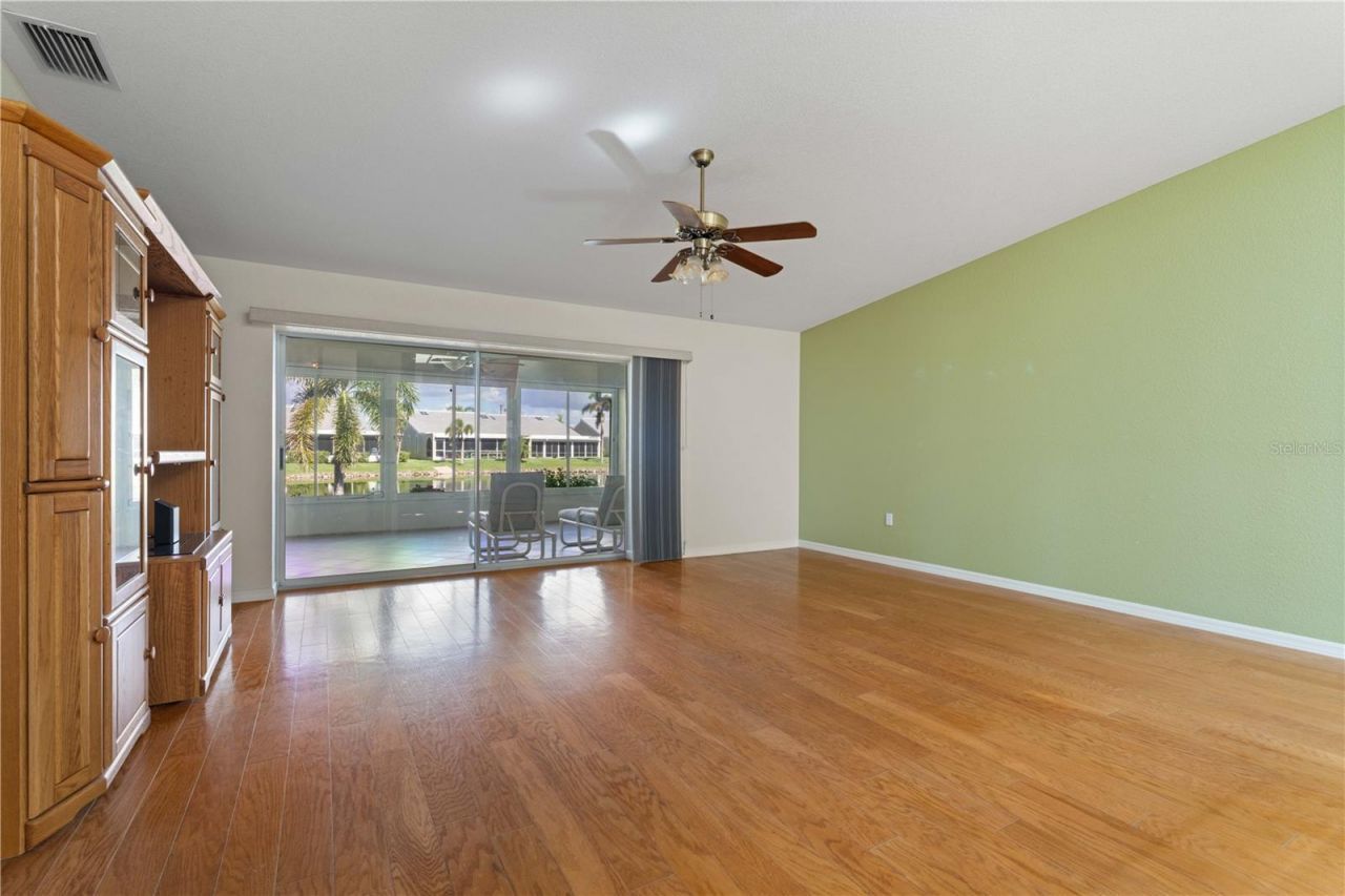 2521 W Marion Avenue, Unit 111, Punta Gorda, FL 33950 Photo