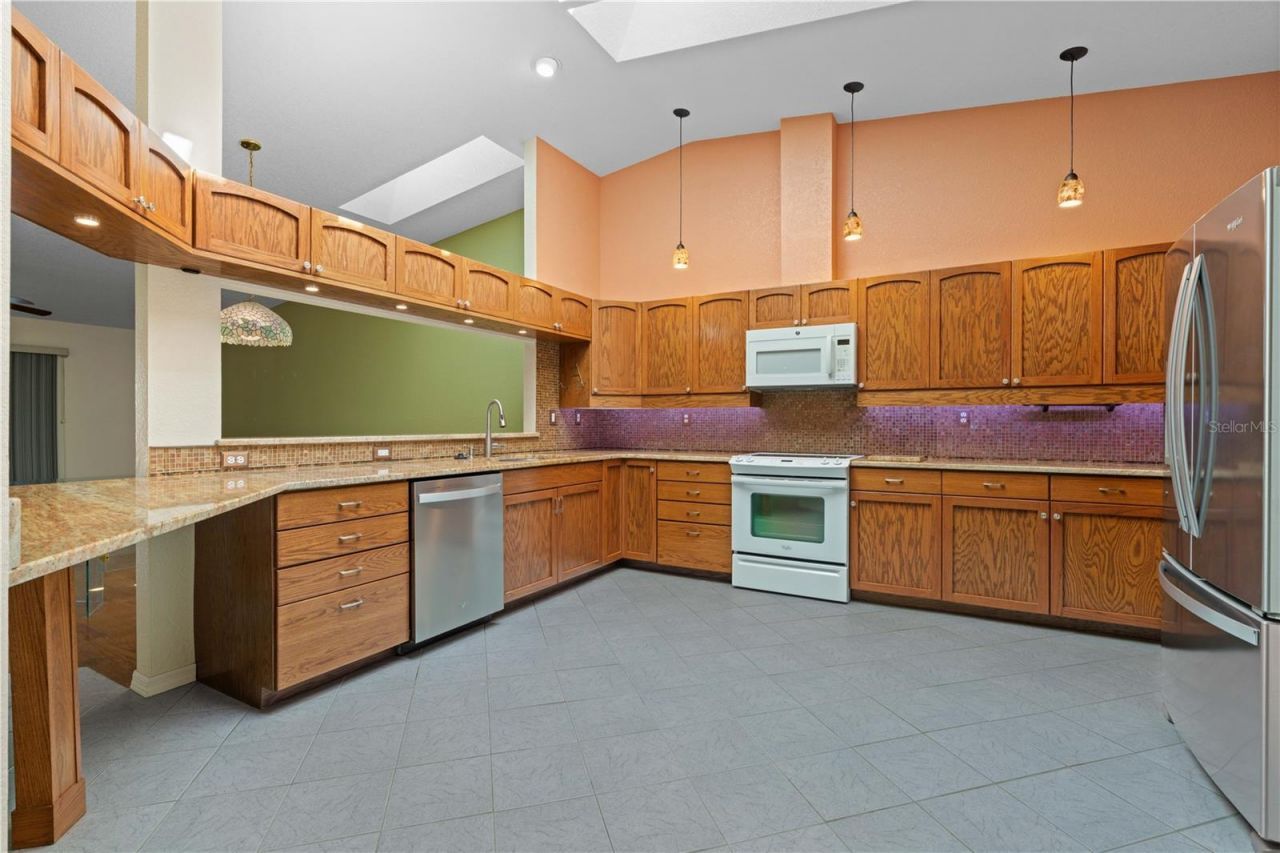 2521 W Marion Avenue, Unit 111, Punta Gorda, FL 33950 Photo