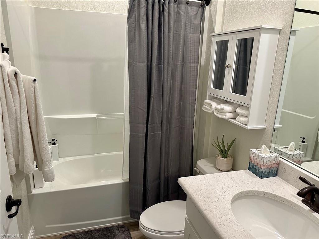 926 SE 23rd Pl , Cape Coral, FL 33990 Photo