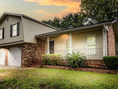 945 Orange Grove Road, Charleston, SC 29407