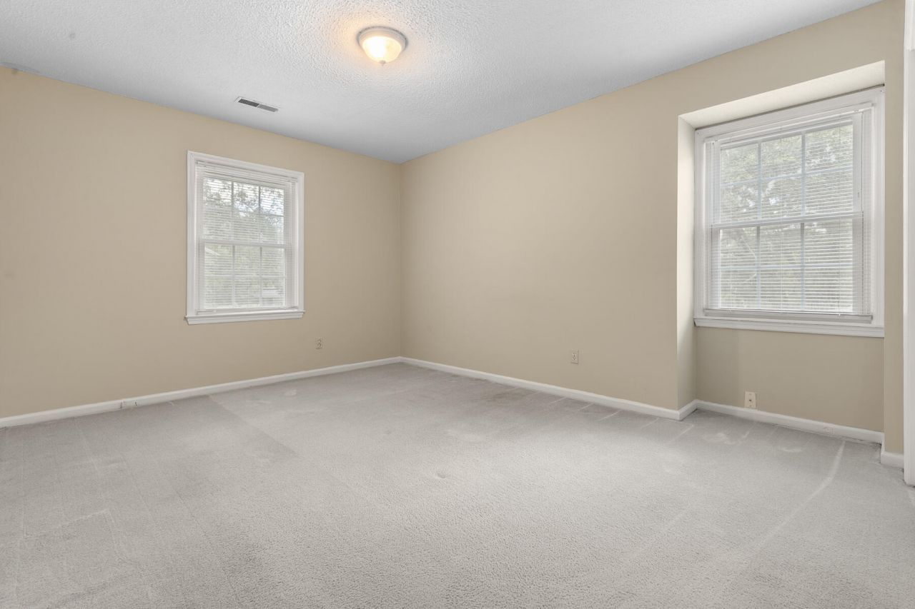 945 Orange Grove Road Photo 15