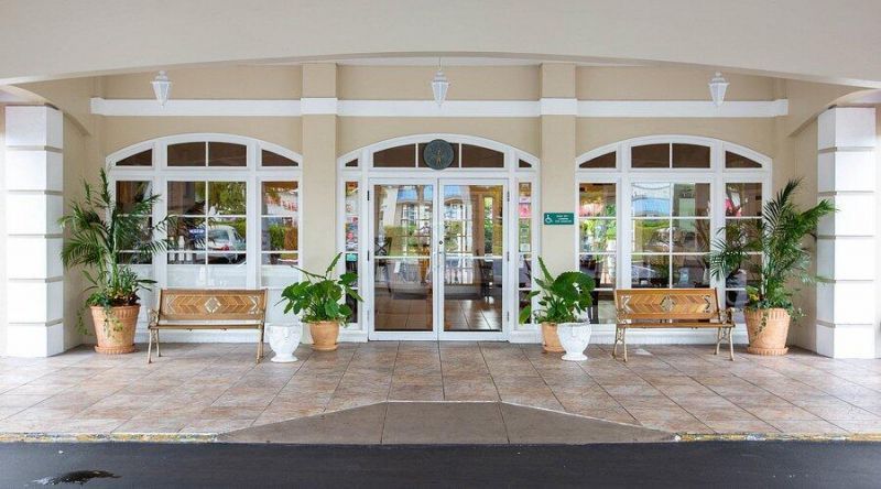 2555 9th Street N, Unit 152, Naples, FL 34103 Photo