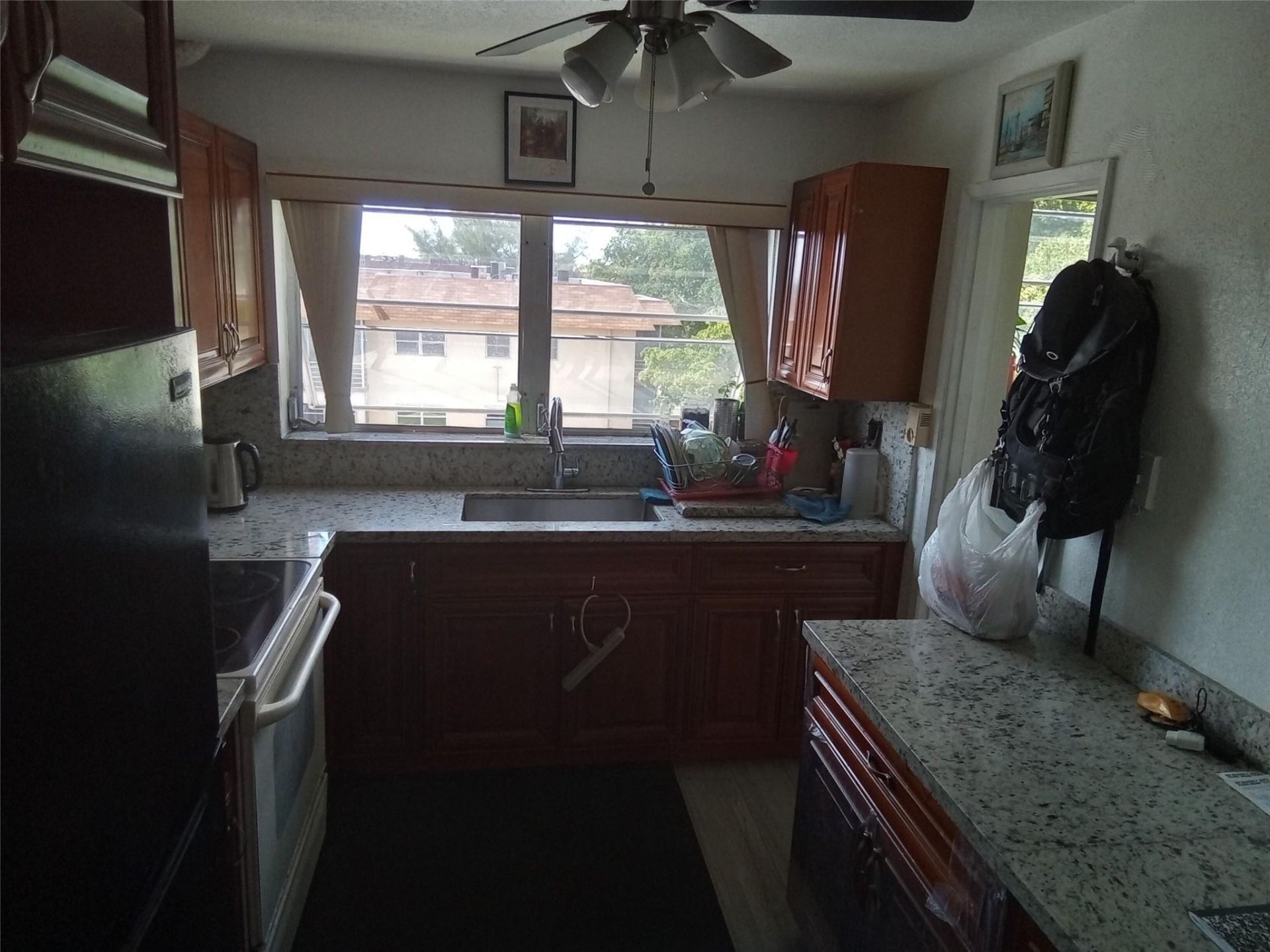 4047 NW 16th Street, Unit 406, Fort Lauderdale, FL 33313 Photo