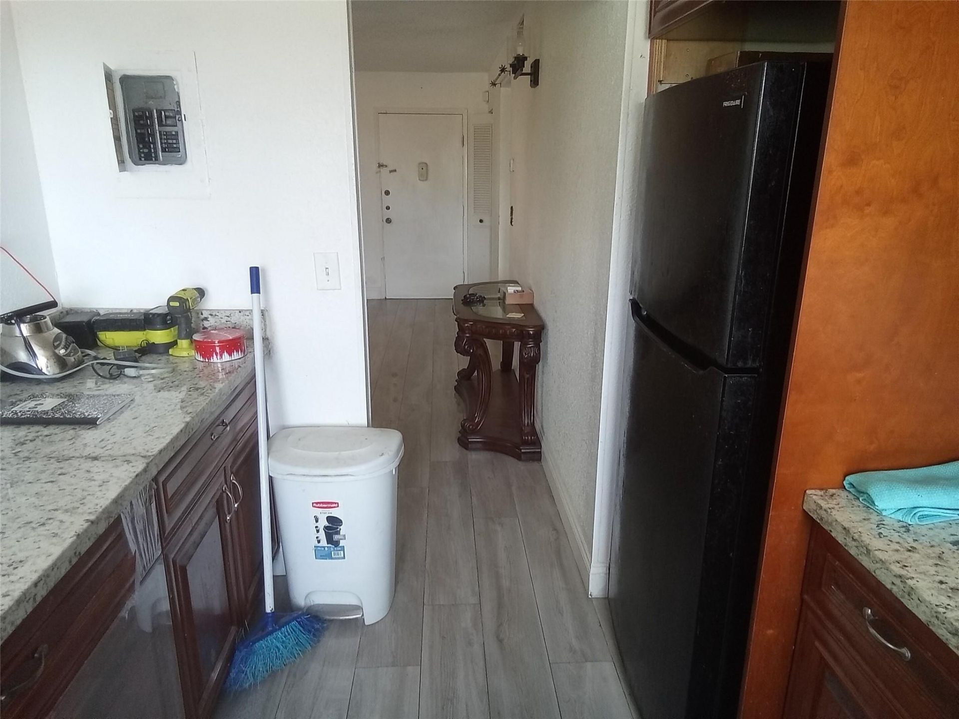 4047 NW 16th Street, Unit 406, Fort Lauderdale, FL 33313 Photo