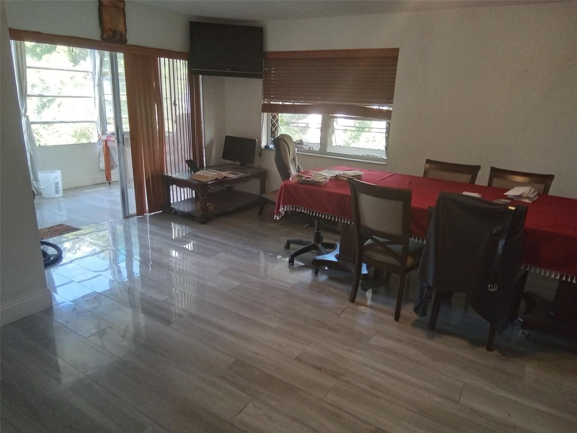 4047 NW 16th Street, Unit 406, Fort Lauderdale, FL 33313 Photo