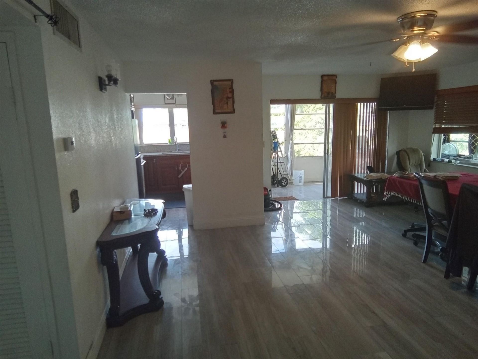 4047 NW 16th Street, Unit 406, Fort Lauderdale, FL 33313 Photo