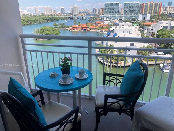 400 Kings Point Dr, Unit 1112, Sunny Isles Beach, FL 33160