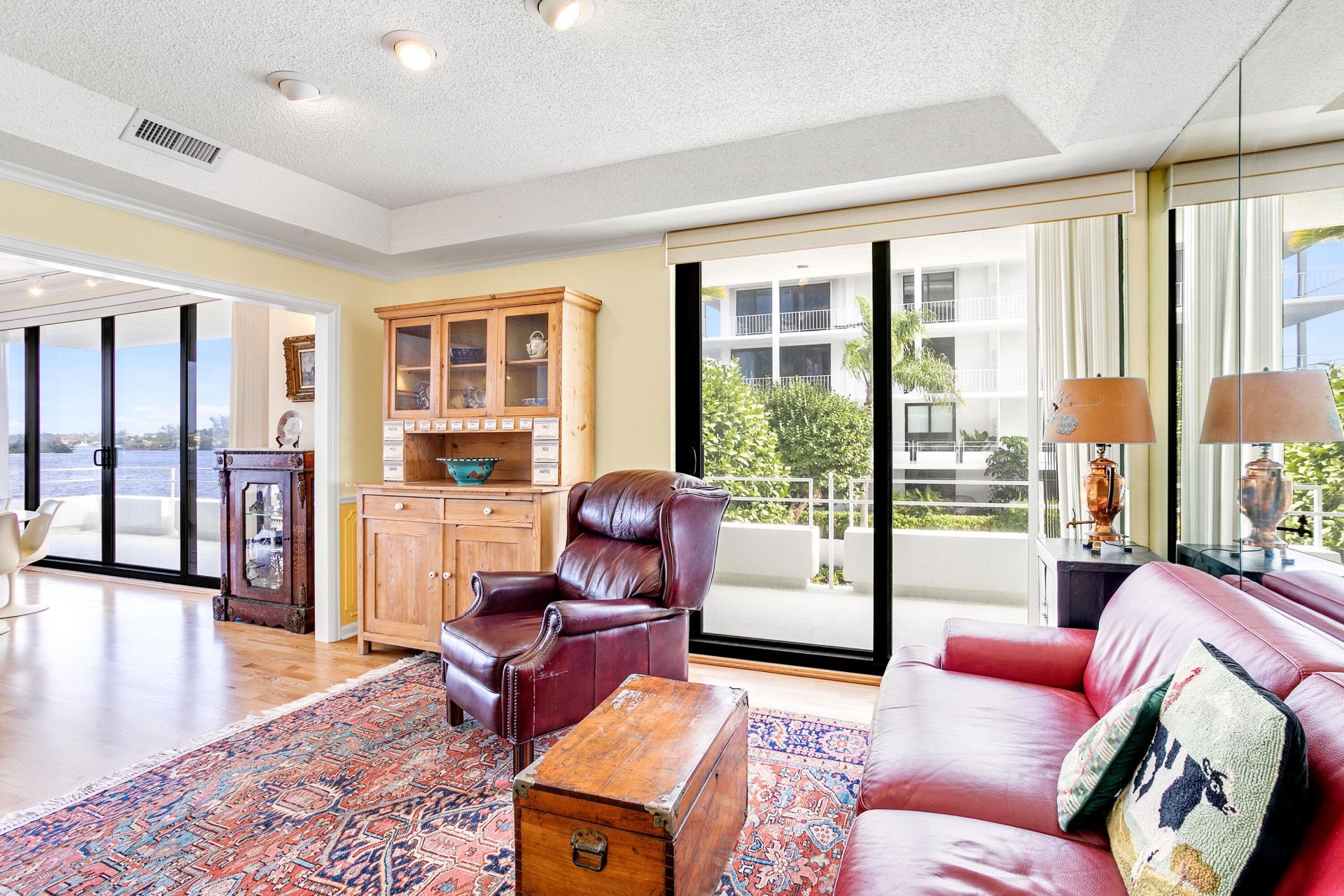 2150 Ibis Isle Road, Unit 7, Palm Beach, FL 33480 Photo