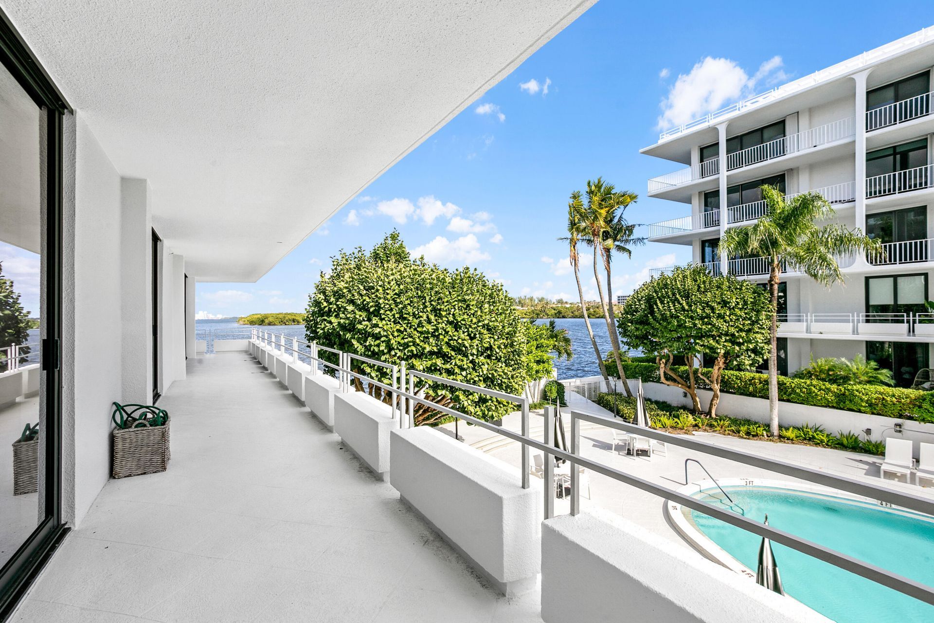 2150 Ibis Isle Road, Unit 7, Palm Beach, FL 33480 Photo