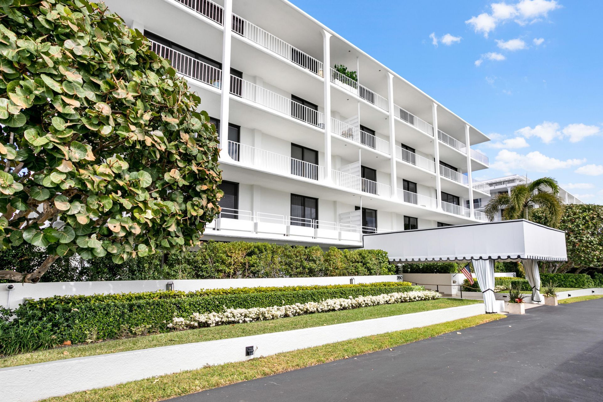 2150 Ibis Isle Road, Unit 7, Palm Beach, FL 33480 Photo