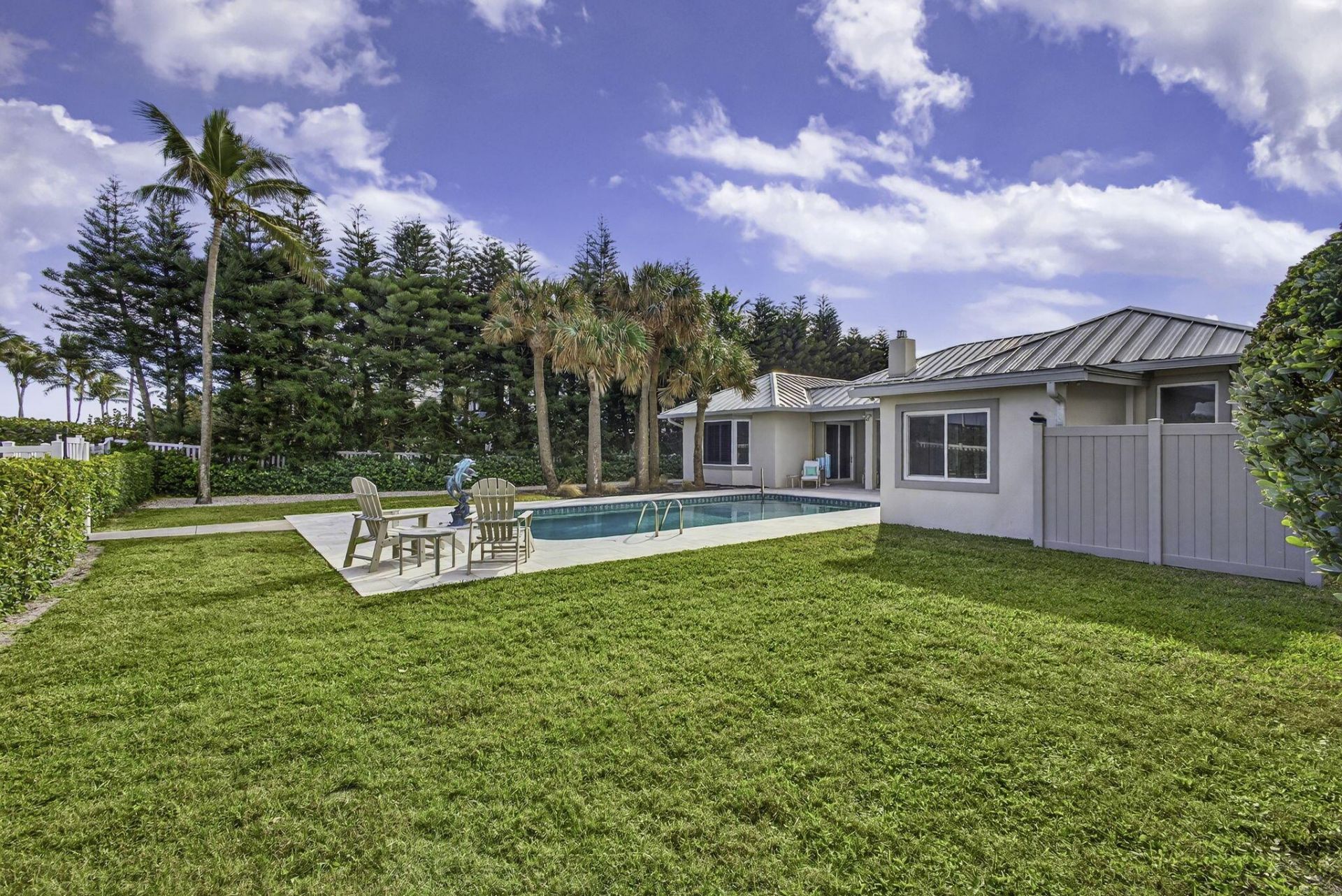 77 N Beach Road, Jupiter Island, FL 33455 Photo