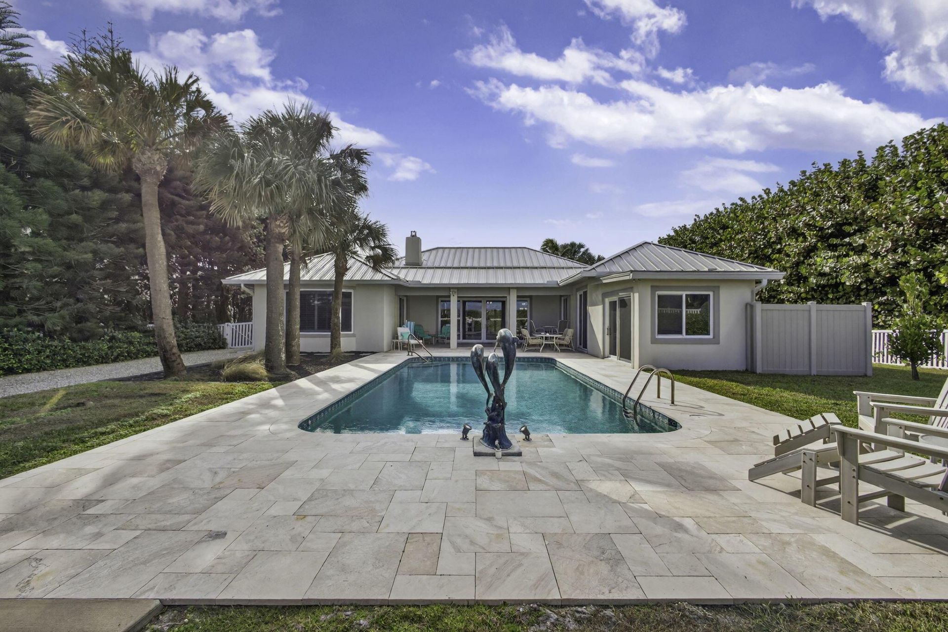 77 N Beach Road, Jupiter Island, FL 33455 Photo