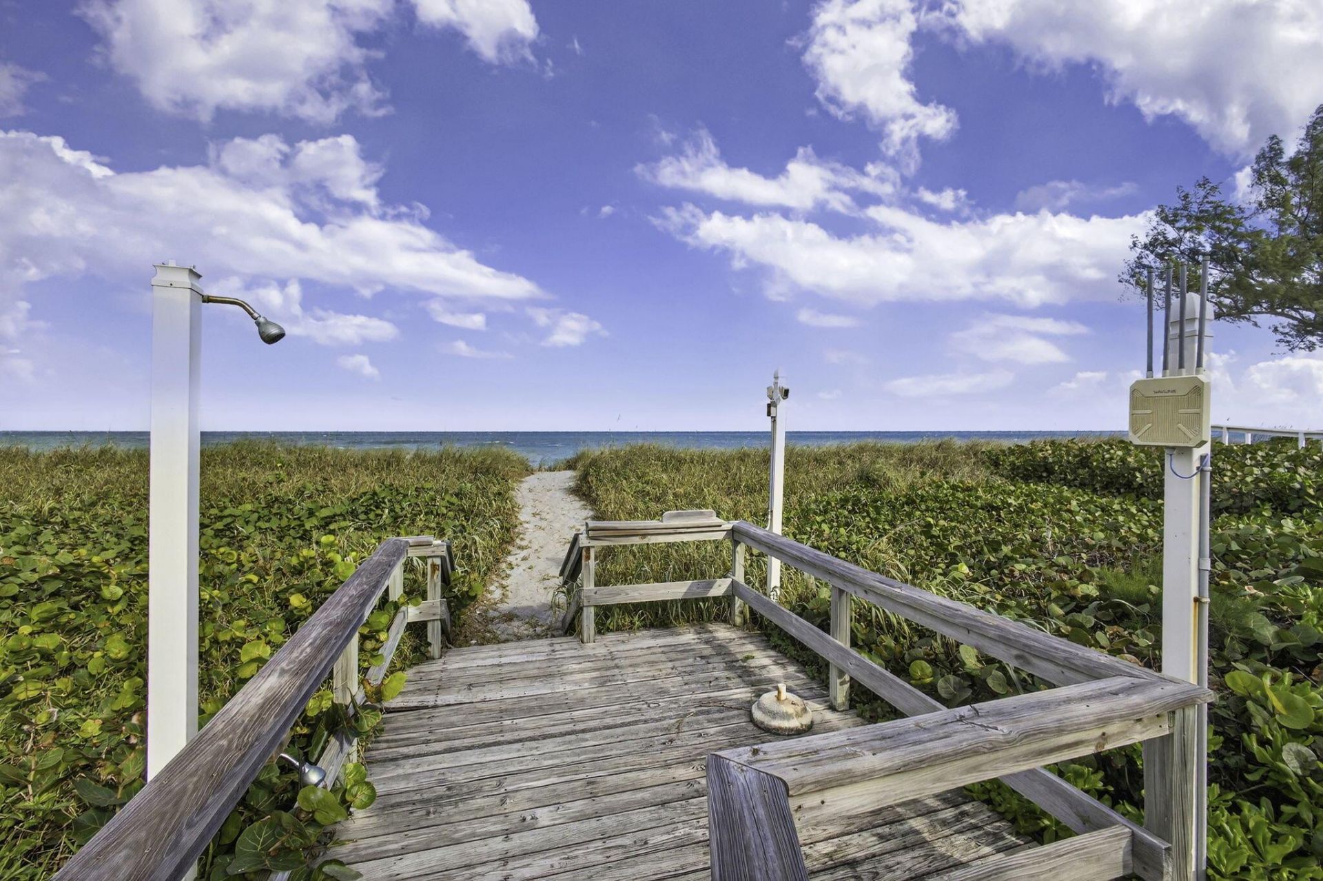 77 N Beach Road, Jupiter Island, FL 33455 Photo