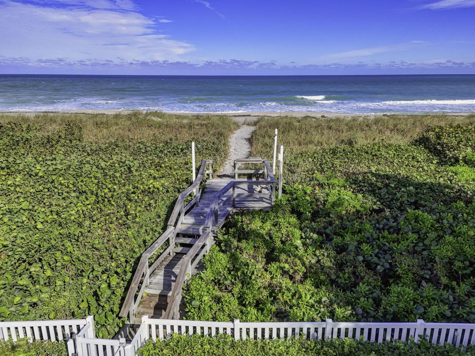 77 N Beach Road, Jupiter Island, FL 33455 Photo