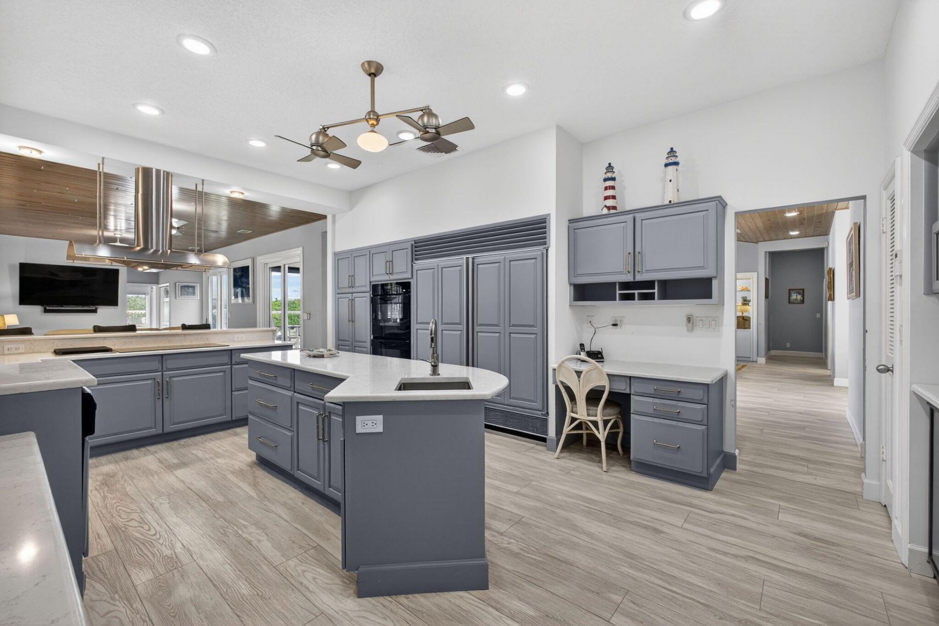 77 N Beach Road, Jupiter Island, FL 33455 Photo