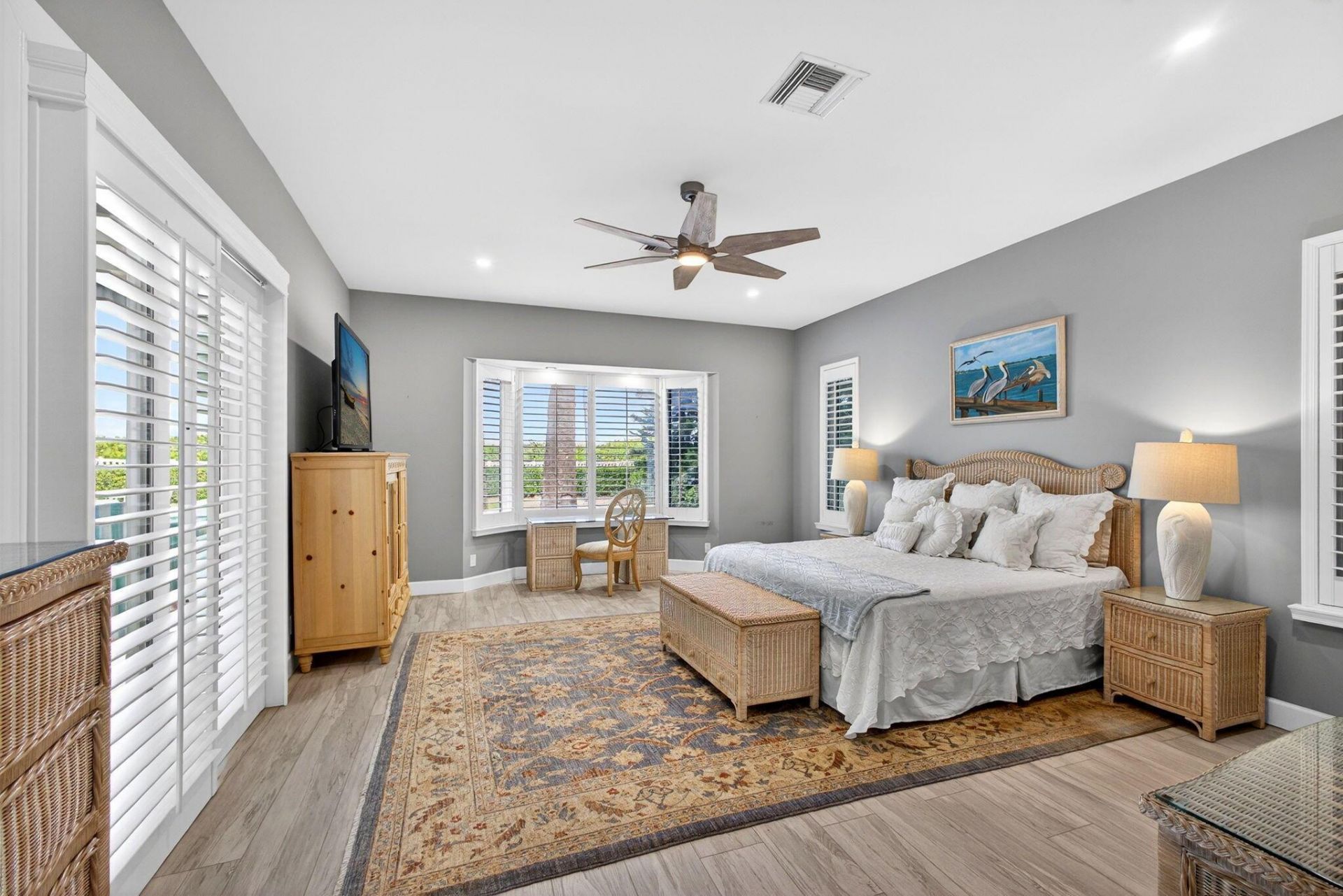 77 N Beach Road, Jupiter Island, FL 33455 Photo