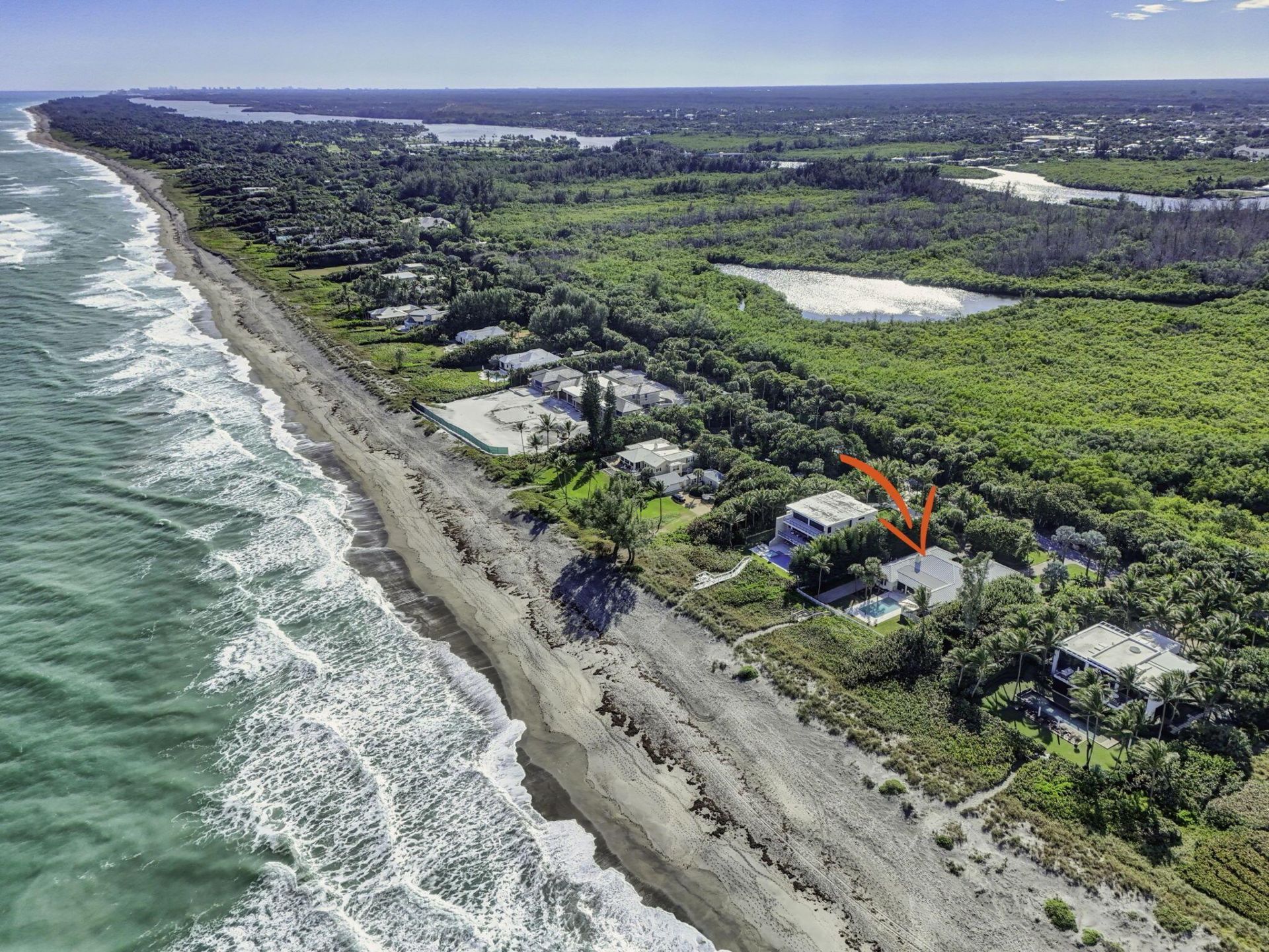 77 N Beach Road, Jupiter Island, FL 33455 Photo