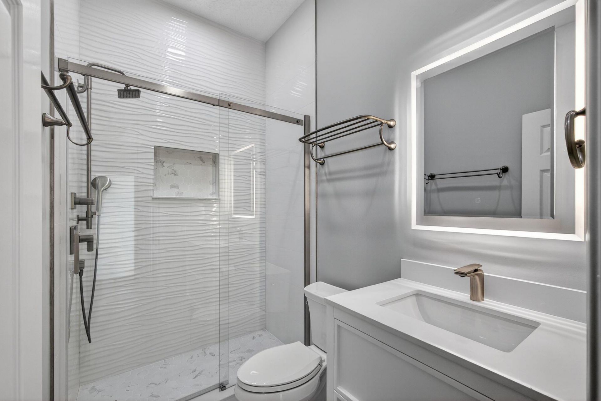 77 N Beach Road, Jupiter Island, FL 33455 Photo