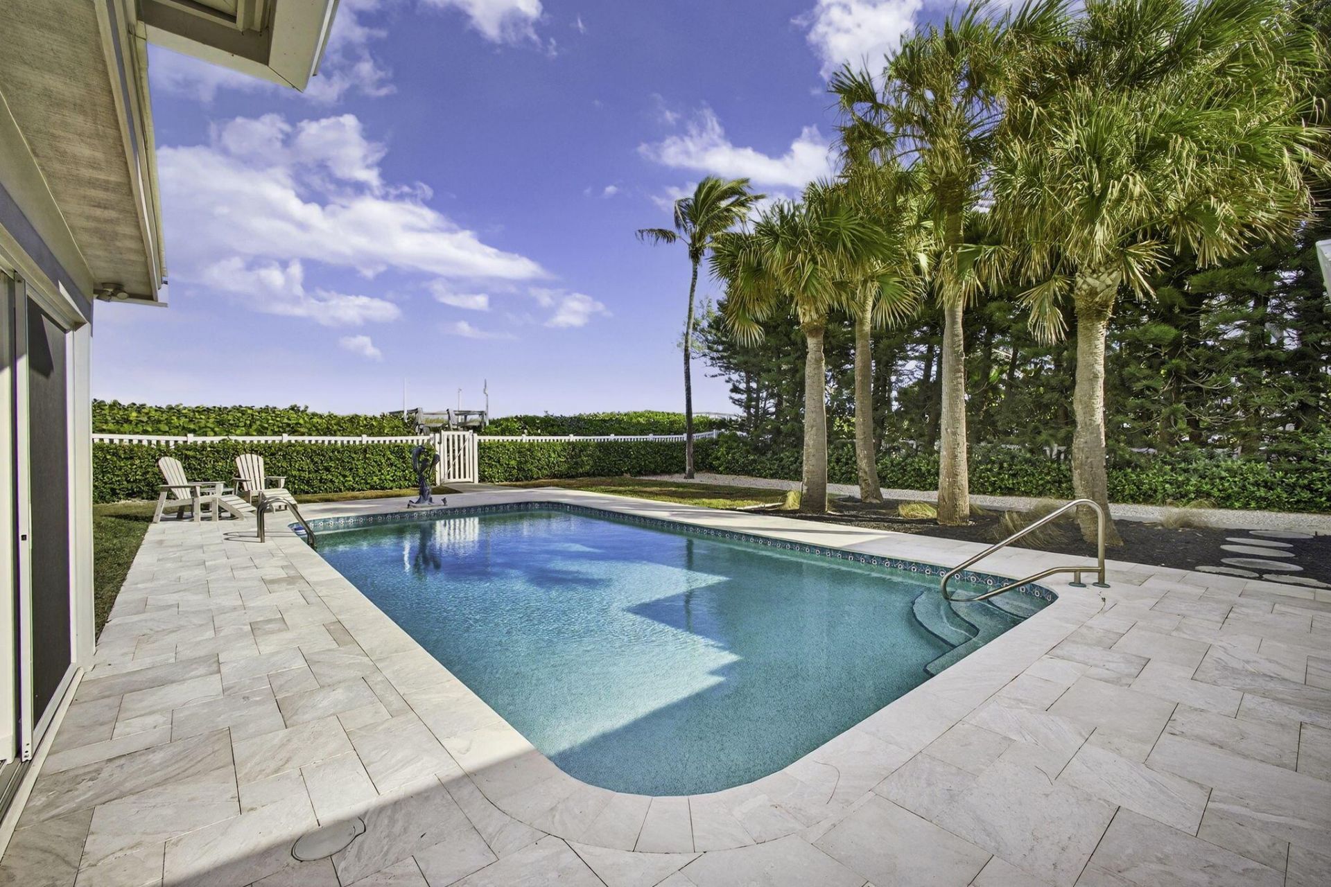 77 N Beach Road, Jupiter Island, FL 33455 Photo
