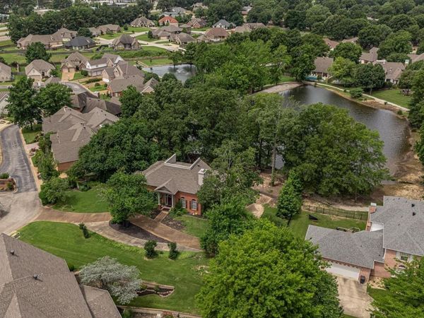 3102 Sara Creek Drive, Jonesboro, AR 72404