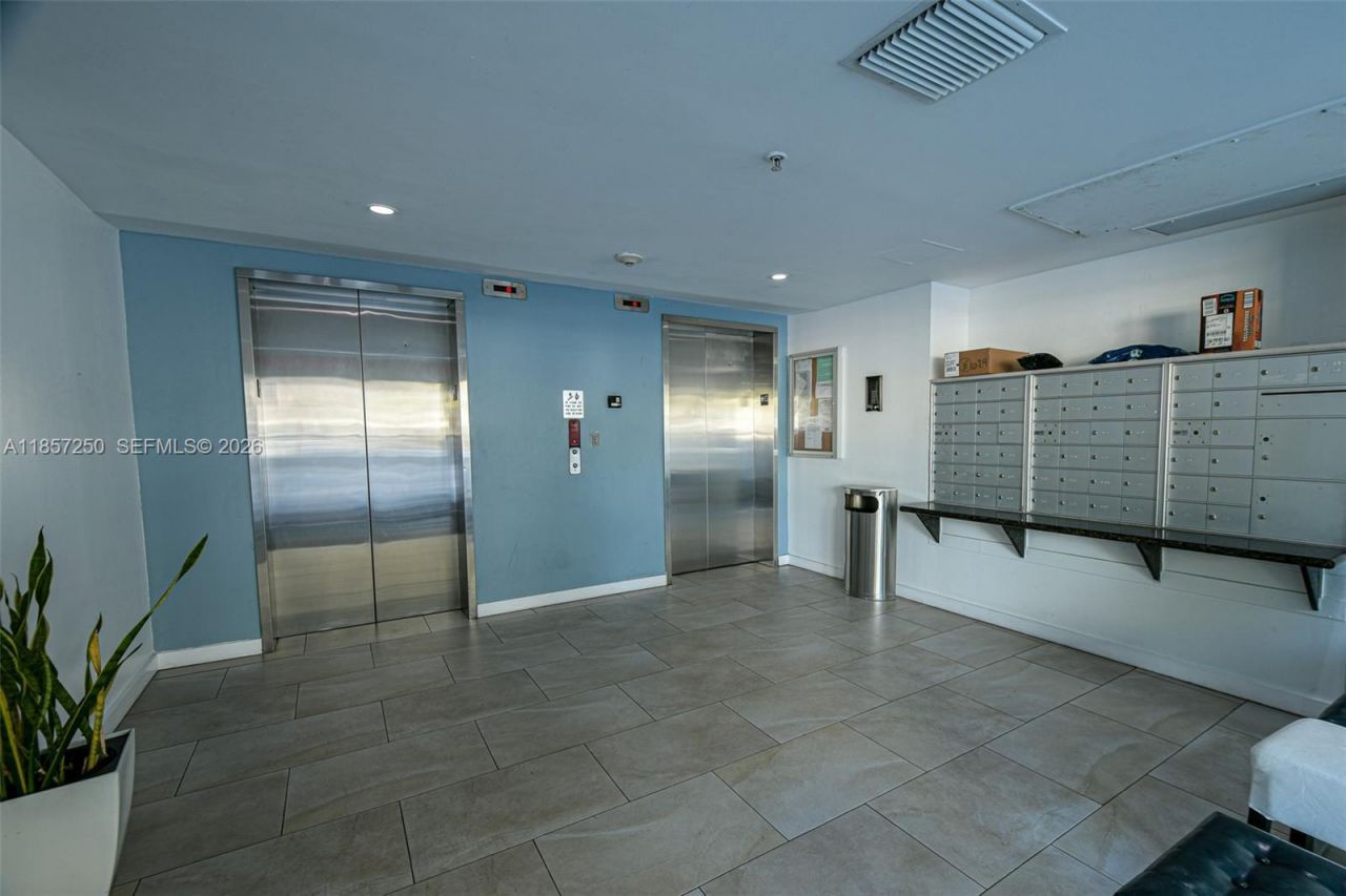 2740 SW 28th Ter, Unit 603, Miami, FL 33133 Photo