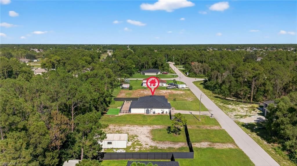 421 Broadmoor St, Lehigh Acres, FL 33974 Photo