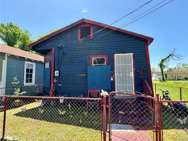 1513 HUFFMAN Street, Alexandria, LA 71301