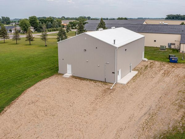 541 8th Street E, Hector, MN 55342