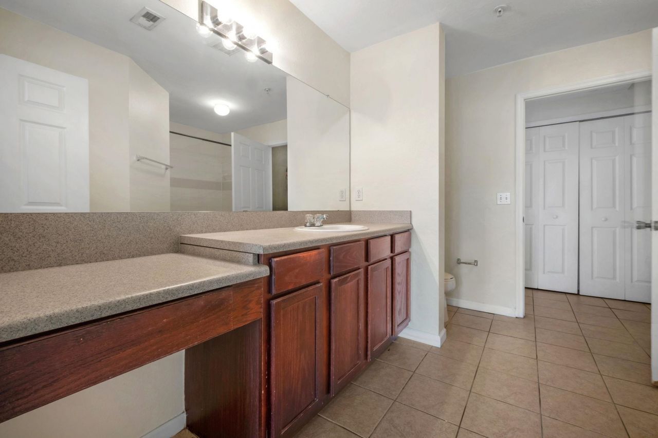 2801 Chancellorsville Drive, Unit 928, Tallahassee, FL 32312 Photo