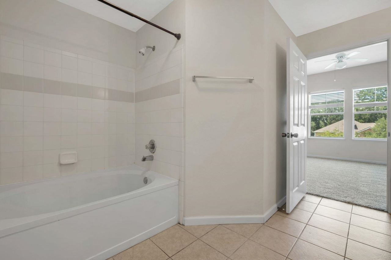 2801 Chancellorsville Drive, Unit 928, Tallahassee, FL 32312 Photo