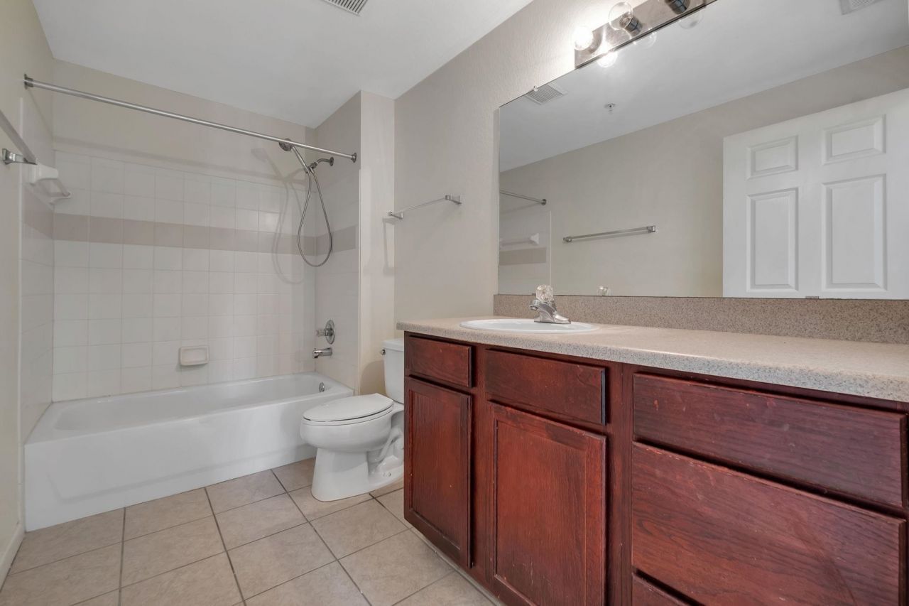 2801 Chancellorsville Drive, Unit 928, Tallahassee, FL 32312 Photo