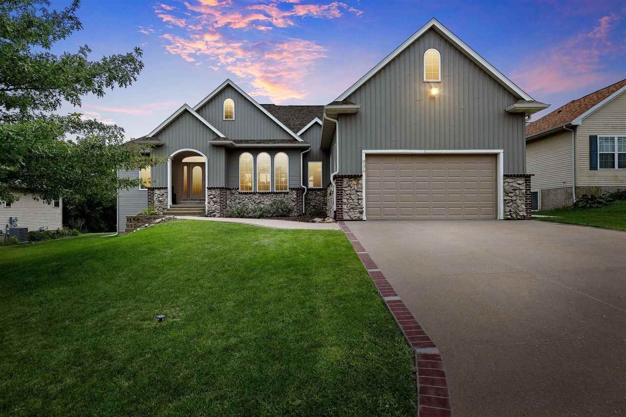 936 Willow Ln, Lisbon, IA 52253 Main Photo