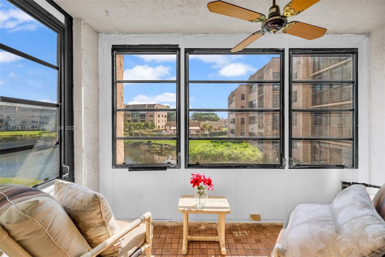 10444 NW 30th Ct, Unit 204, Sunrise, FL 33322 Photo