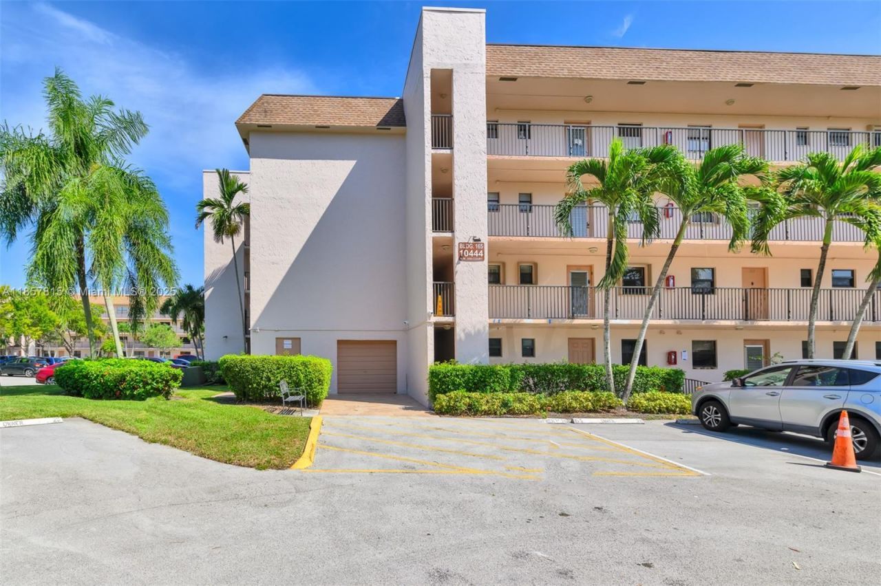 10444 NW 30th Ct, Unit 204, Sunrise, FL 33322 Photo