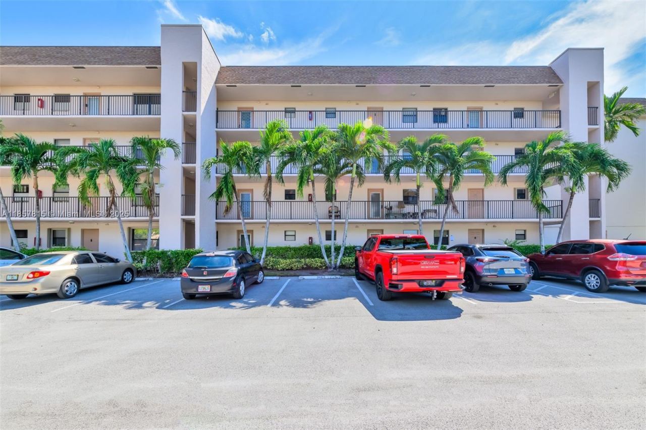 10444 NW 30th Ct, Unit 204, Sunrise, FL 33322 Photo