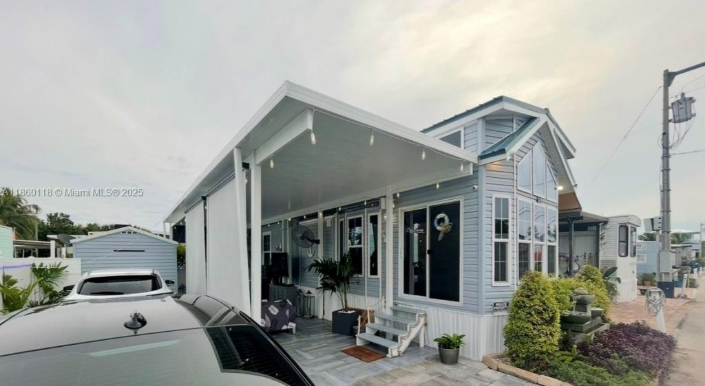 325 Calusa St Lot 55, Key Largo, FL 33037 Photo