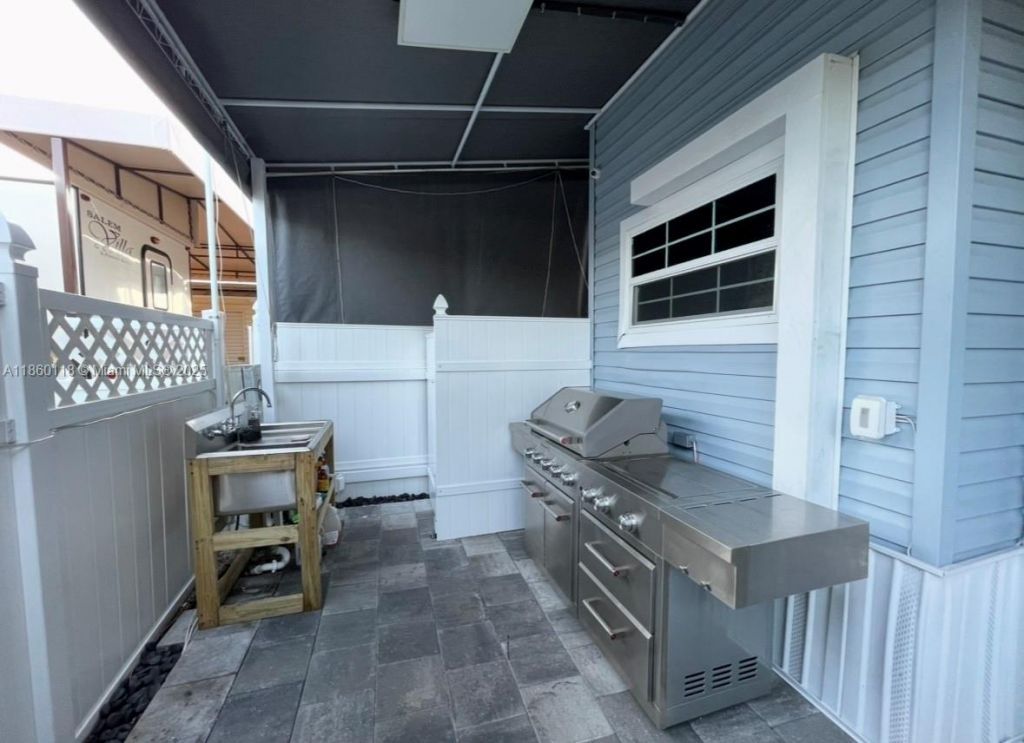 325 Calusa St Lot 55, Key Largo, FL 33037 Photo