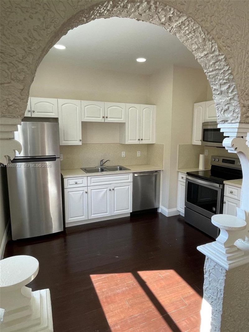 1309 SE 1st St, Unit 3, Fort Lauderdale, FL 33301 Photo