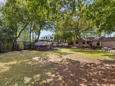 1703 Brandon Street, Dallas, TX 75208