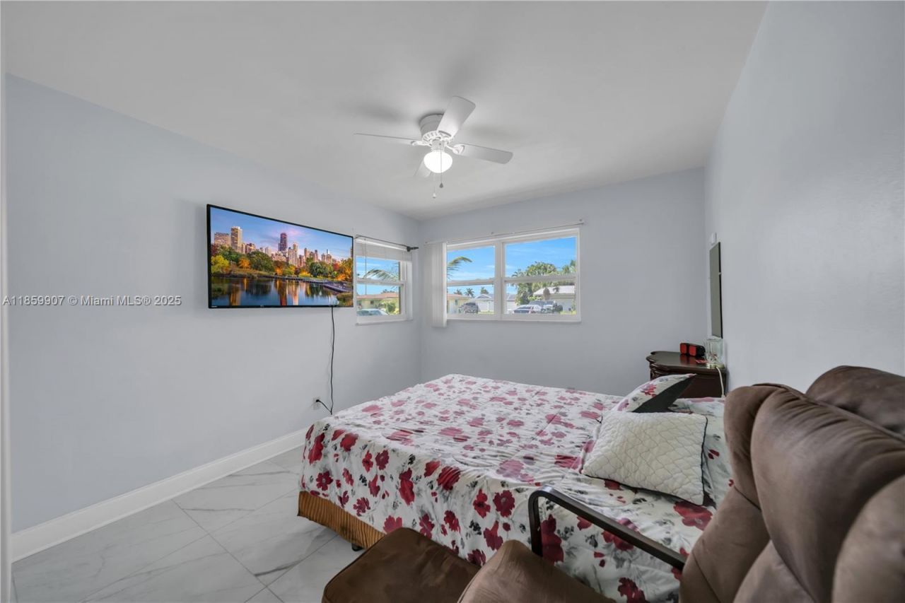 246 SE 44th St, Cape Coral, FL 33904 Photo