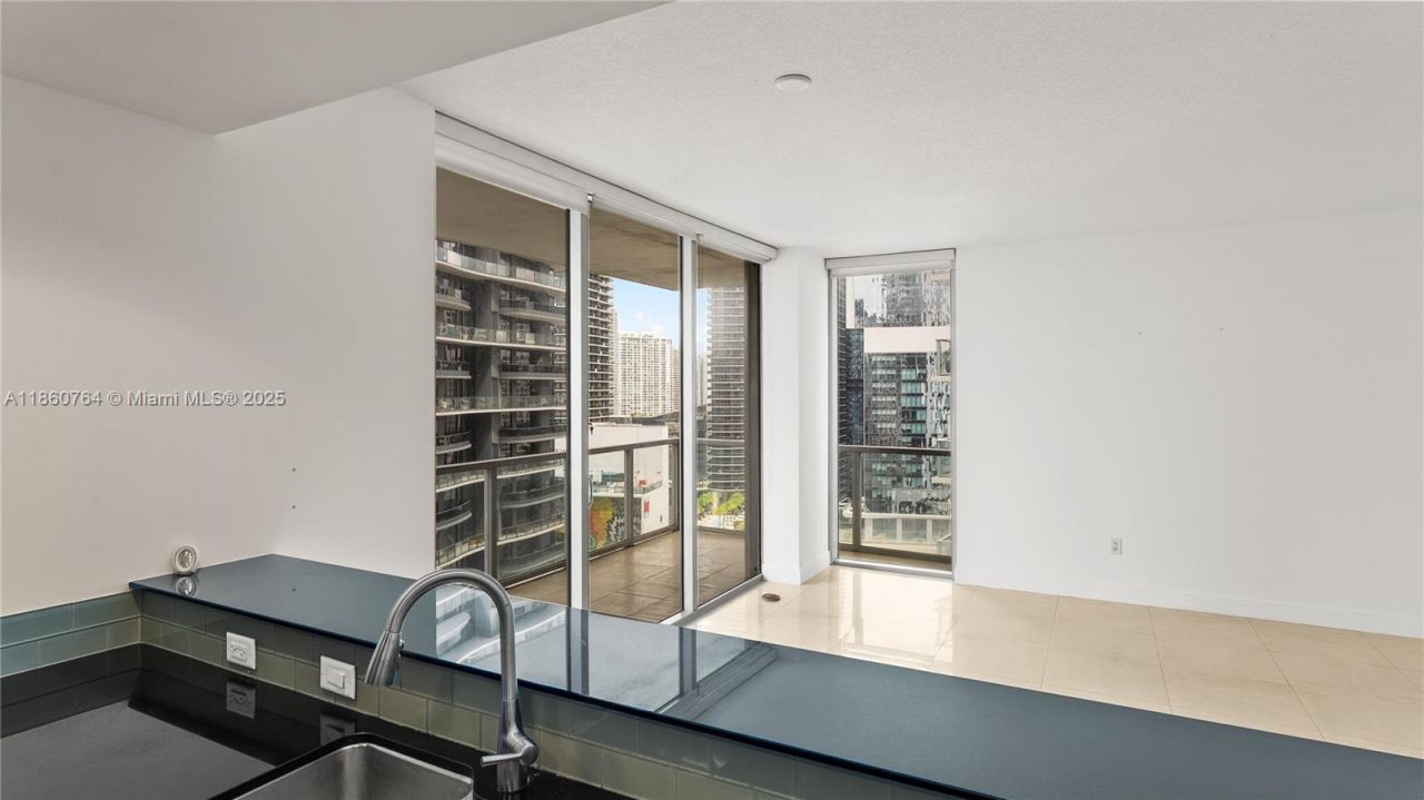 1050 Brickell Ave, Unit 2620, Miami, FL 33131 Photo